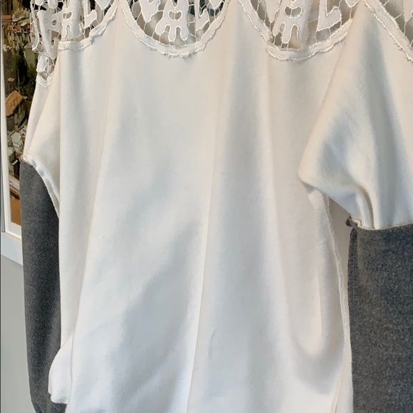 💕x2HP💕Liberty Garden white crochet sweatshirt - Picture 14 of 14
